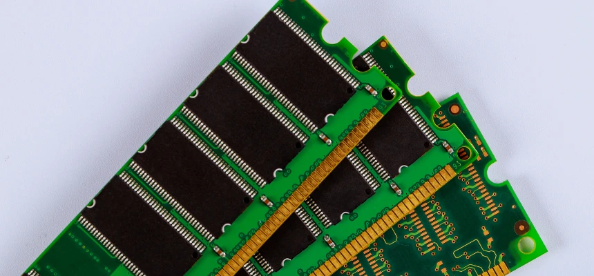 Wie viel RAM hat mein PC